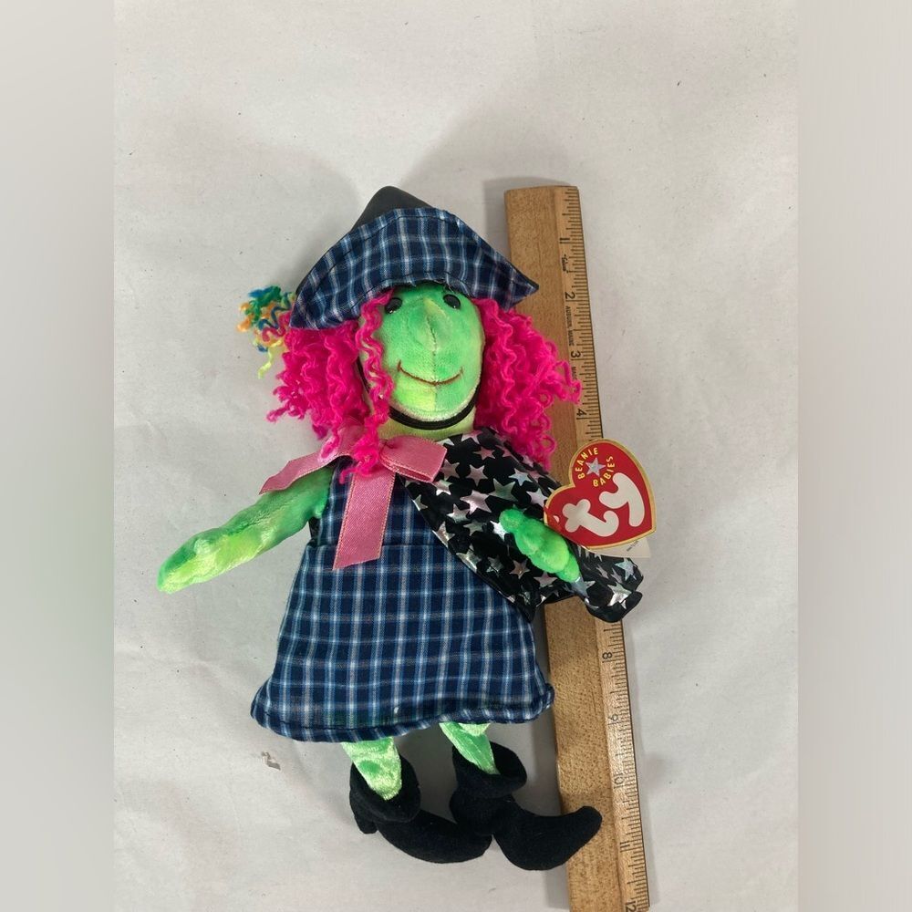 Scary the Witch 2000- TY Beanie Baby Retired Halloween Fall Plush Toy Hag Wiccan - Picture 3 of 10